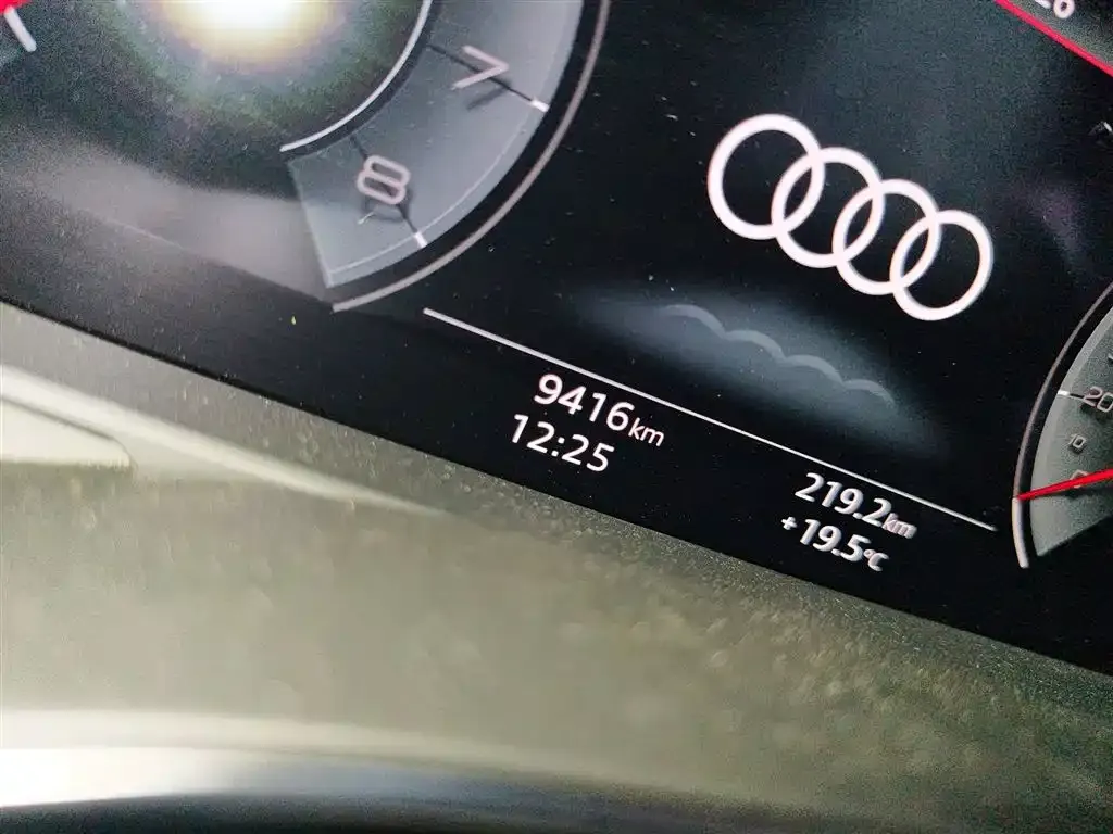 Audi A7L — фото 9