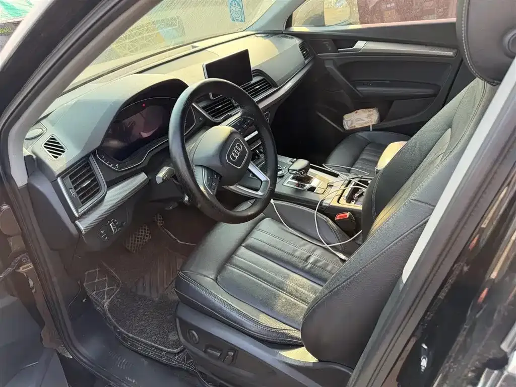 Audi Q5L 2021 из CN, фото 8