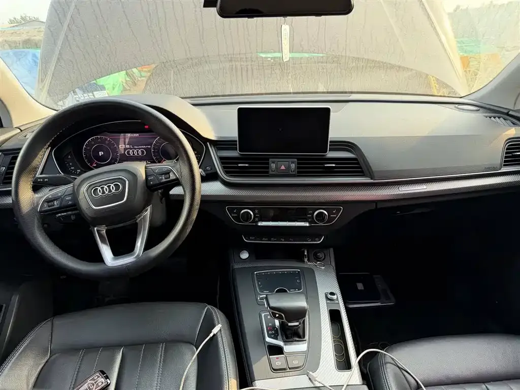 Audi Q5L 2021 из CN, фото 6