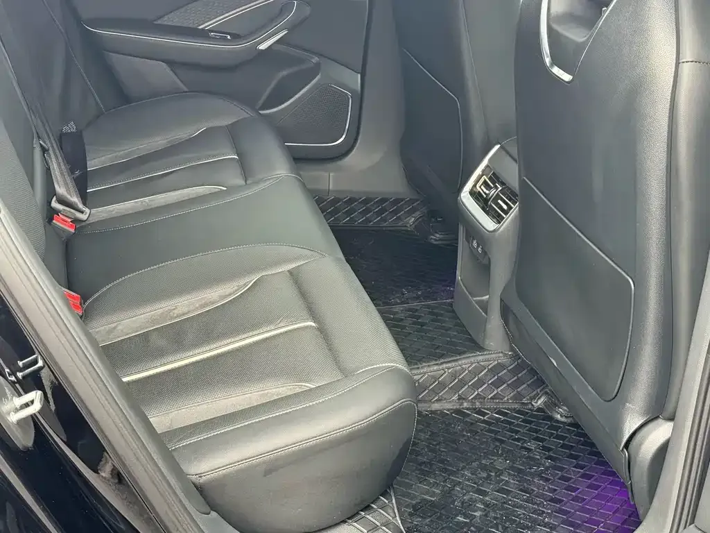 Hongqi H6 2023 из CN, фото 3