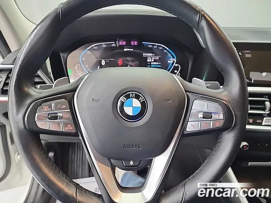 BMW 3-Series 2021 из KR, фото 8