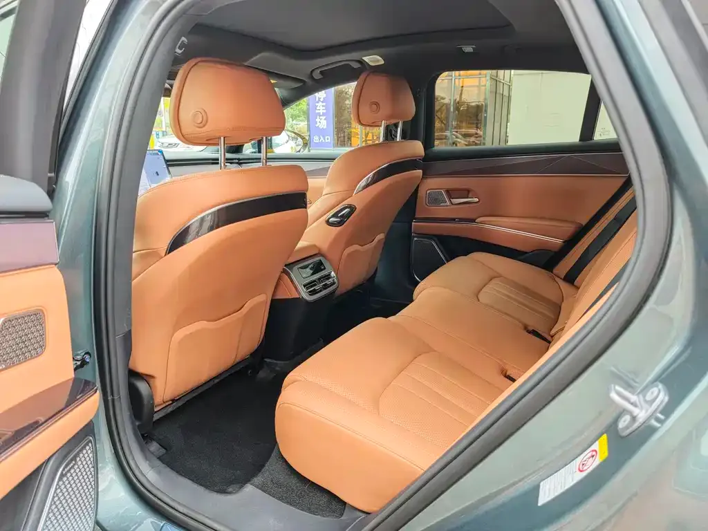 BYD Han L 2025 из CN, фото 2