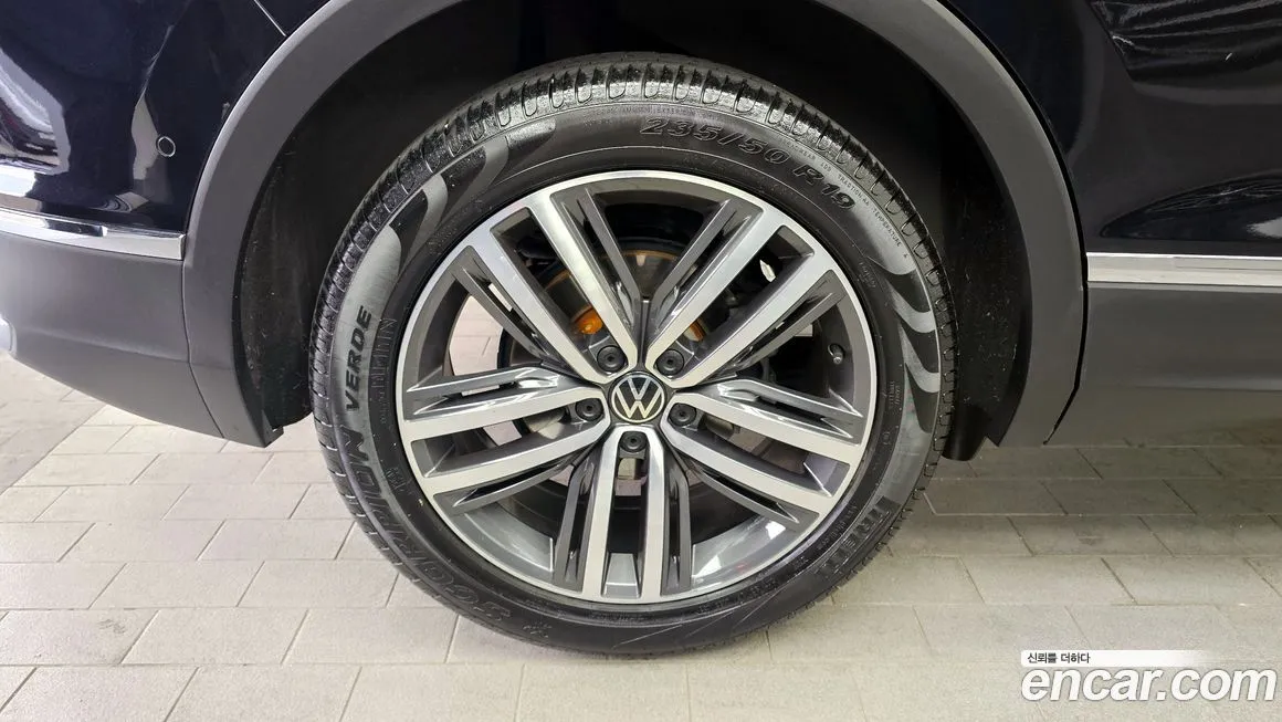 Volkswagen Tiguan 2021 из KR, фото 9