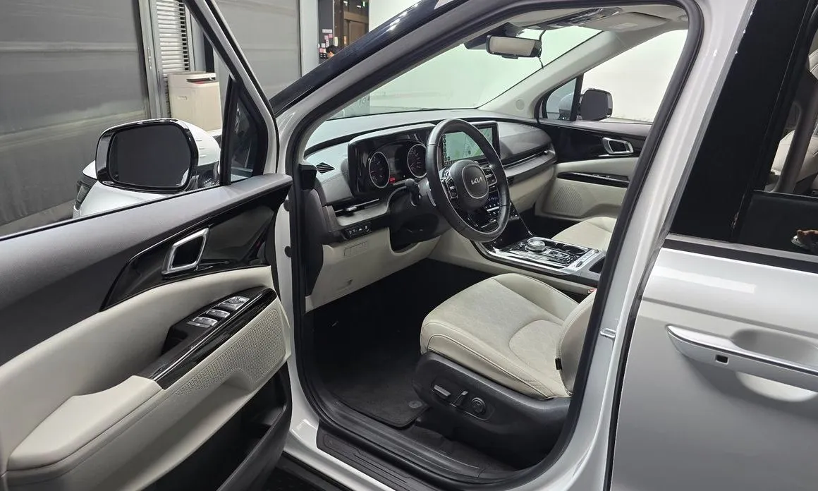 Kia Carnival 2023 из KR, фото 10