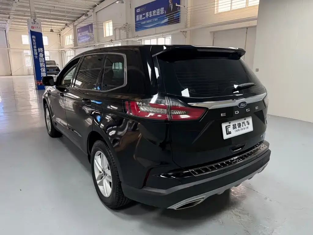 Ford Edge 2021 из CN, фото 4