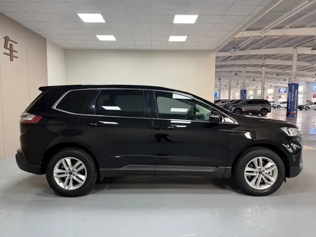 Ford Edge 2021 из CN, фото 9