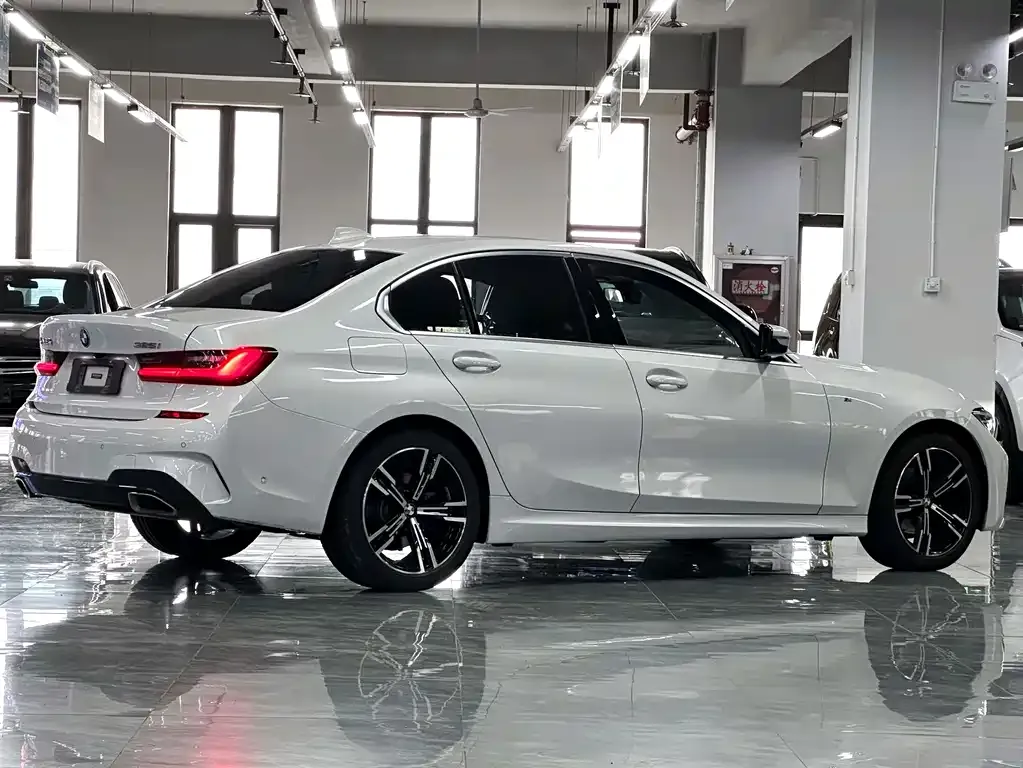 BMW 3 Series — фото 10