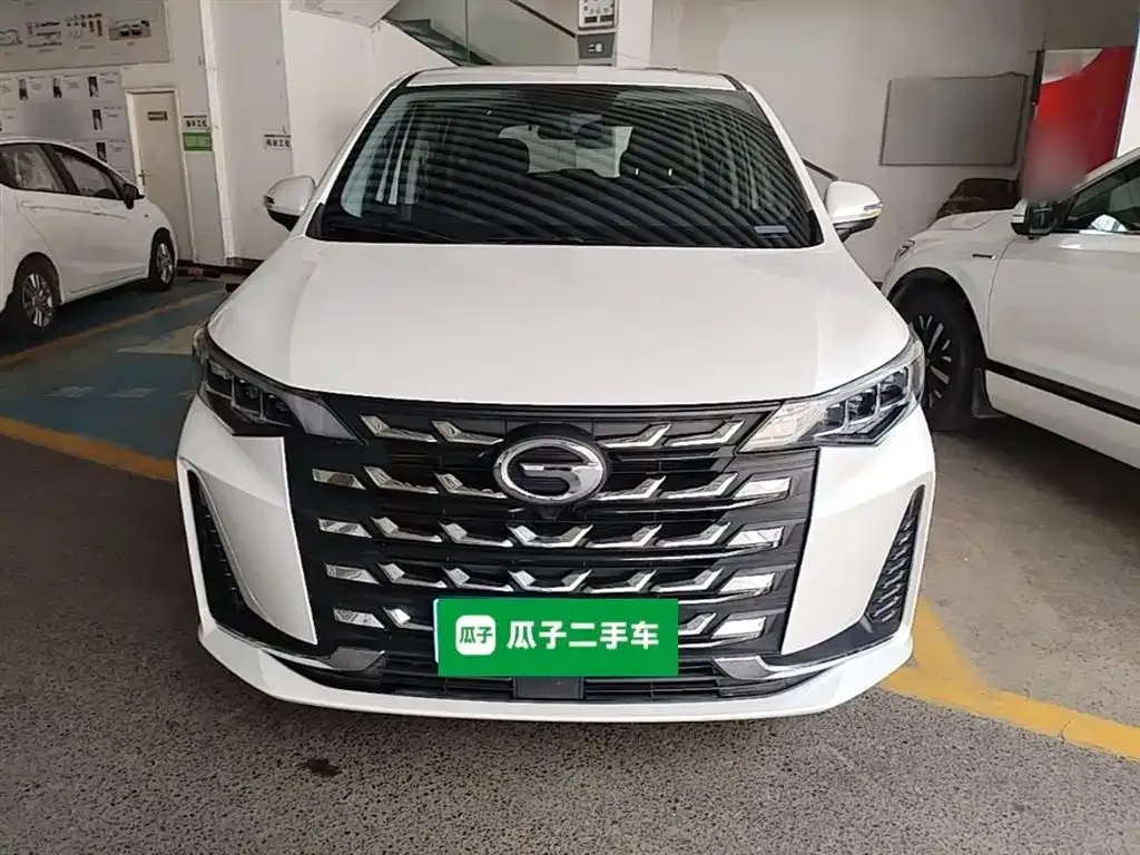 GAC Motor Trumpchi M6 — фото 10