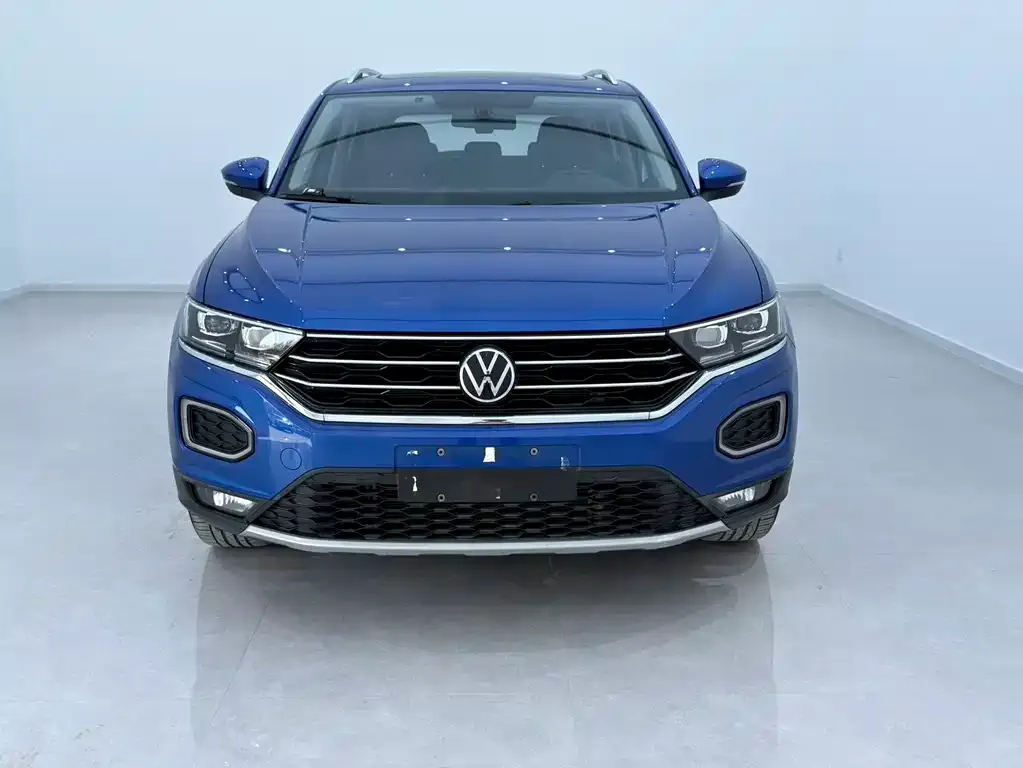Volkswagen T-Roc — фото 5