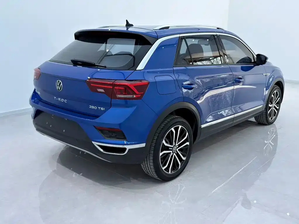 Volkswagen T-Roc — фото 3