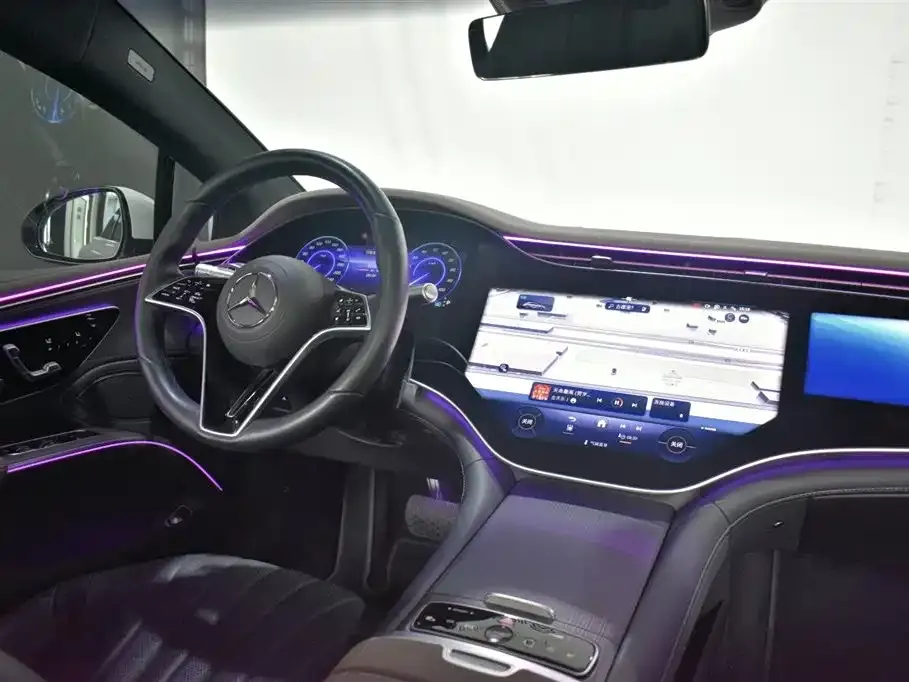 Mercedes-Benz EQS — фото 10