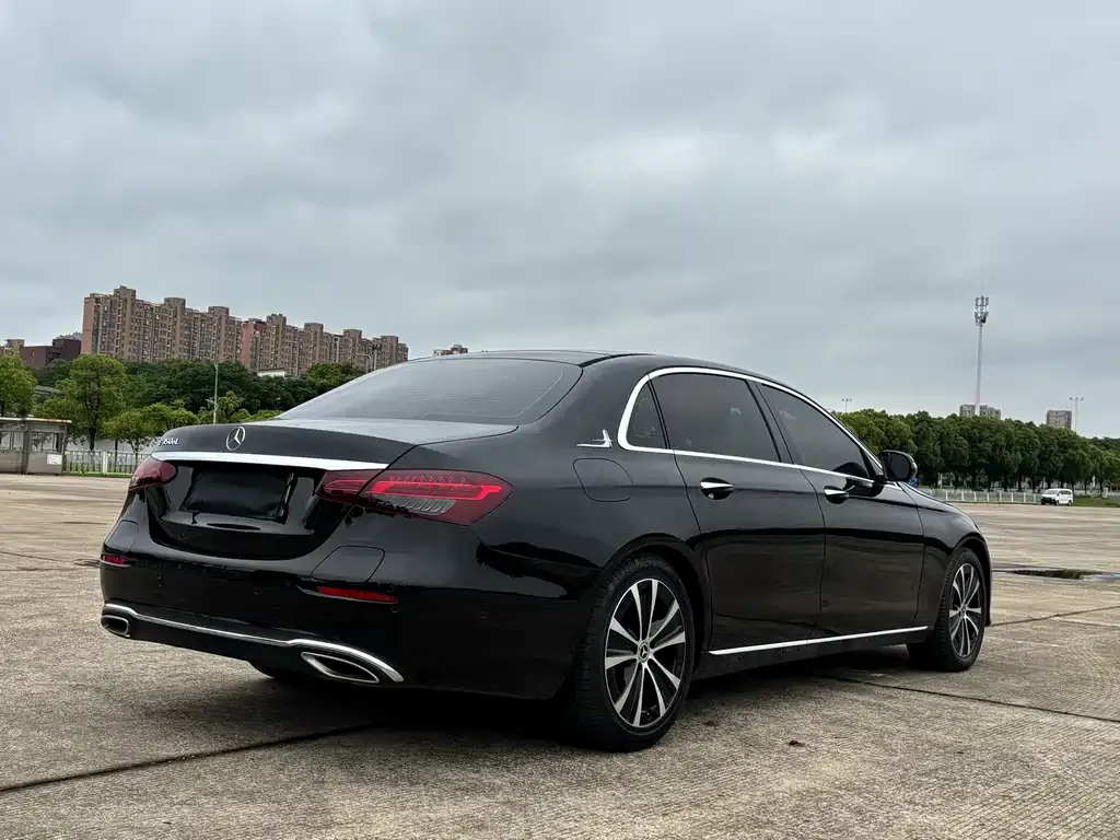 Mercedes-Benz E-Class New Energy 2022 из CN, фото 2