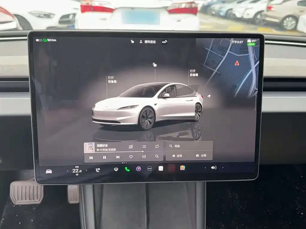 Tesla Model 3 — фото 5