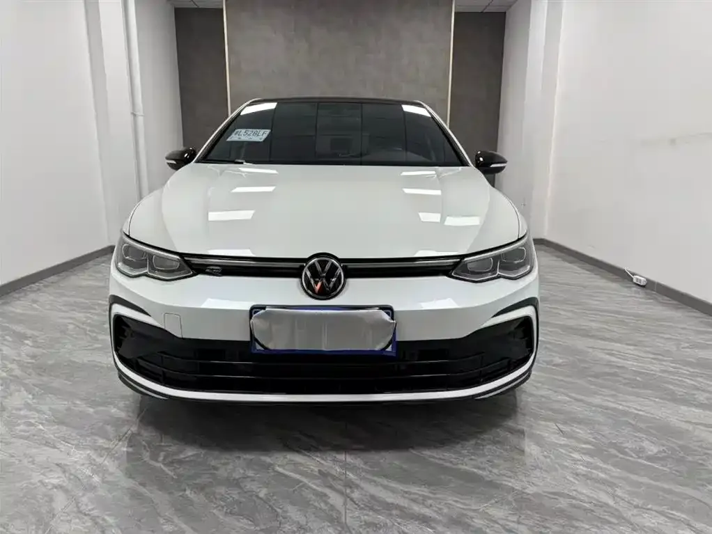Volkswagen Golf — фото 5