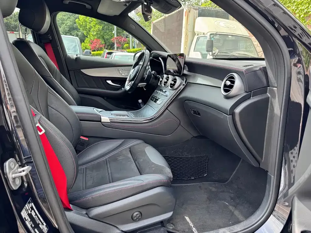 Mercedes-Benz GLC Coupe AMG 2021 из CN, фото 4