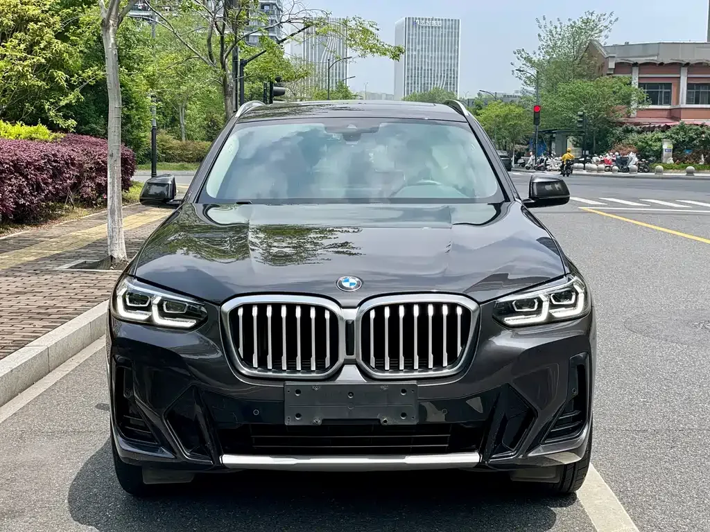BMW X3 — фото 3