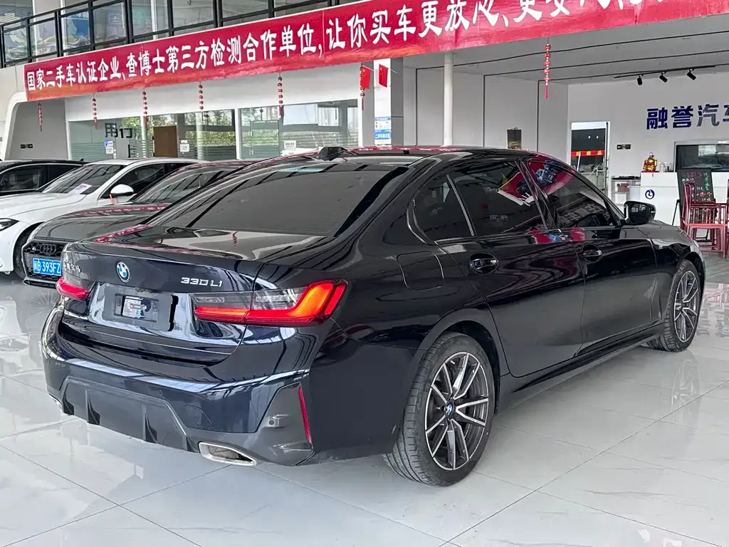 BMW 3 Series 2024 из CN, фото 6