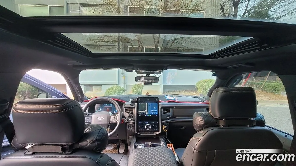 Ford Expedition — фото 10