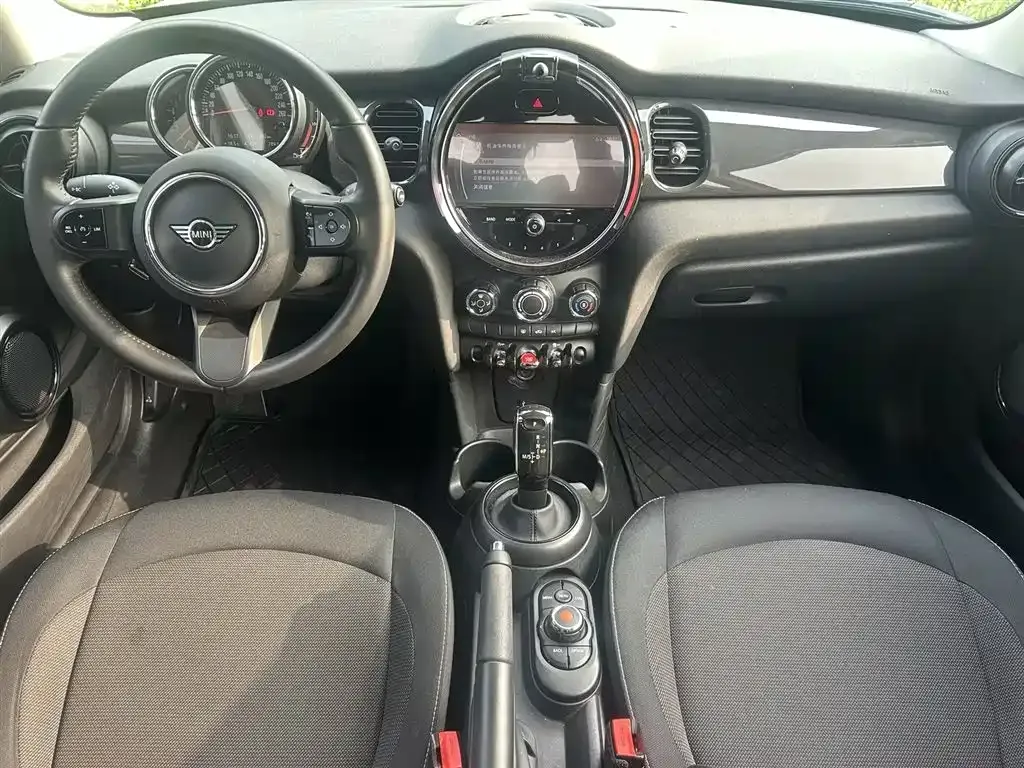 MINI Cooper (3-door) — фото 10
