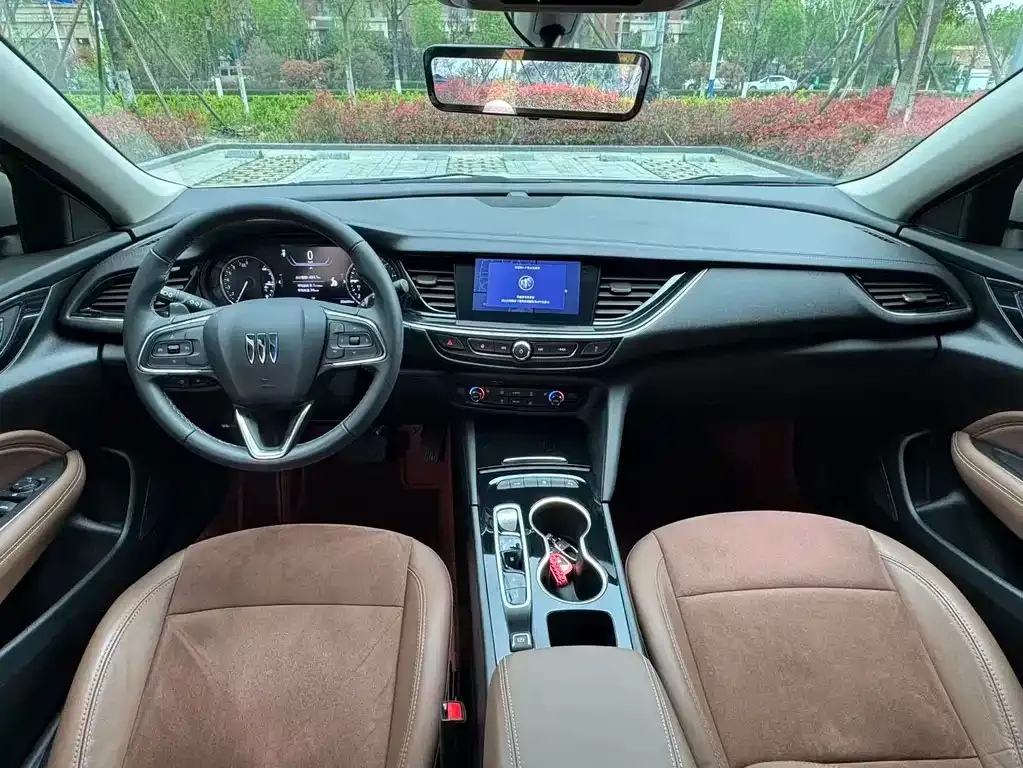 Buick Regal — фото 5