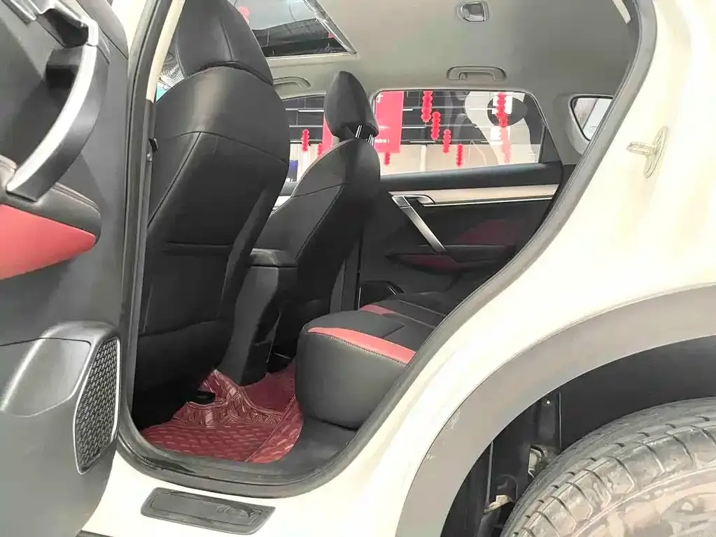 Geely Binyue 2022 из CN, фото 6