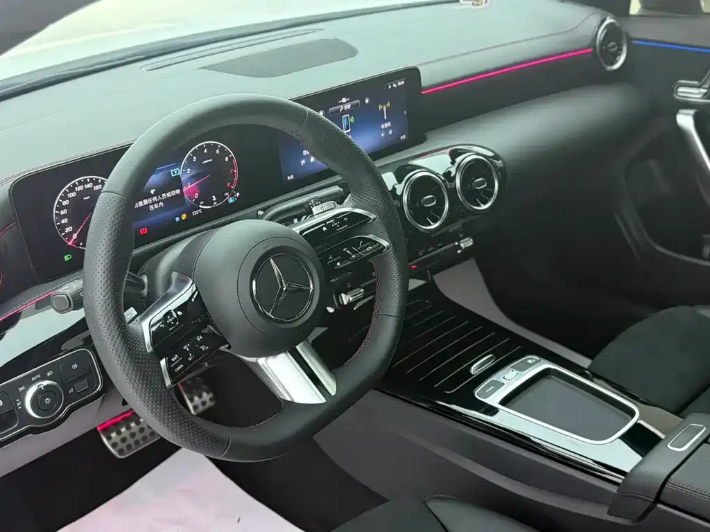 Mercedes-Benz CLA (Import) — фото 10