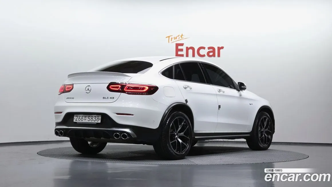 Mercedes-Benz GLC-Class — фото 7