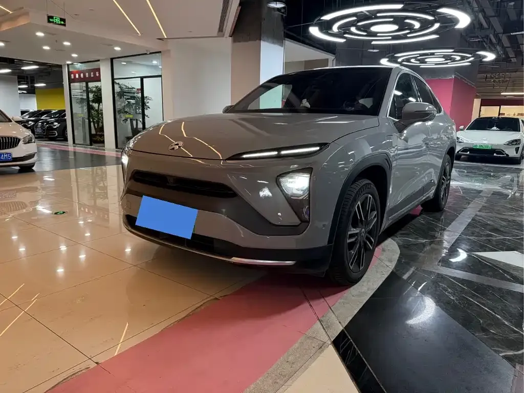 NIO EC6