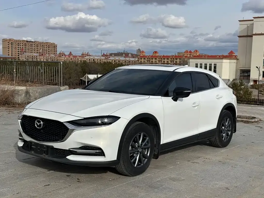 Mazda CX-4 — фото 1