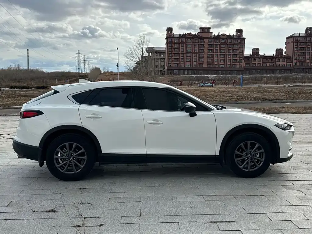 Mazda CX-4 — фото 3