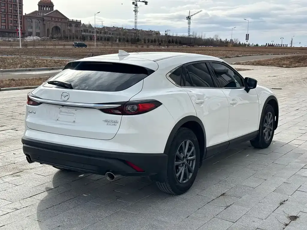 Mazda CX-4 — фото 5