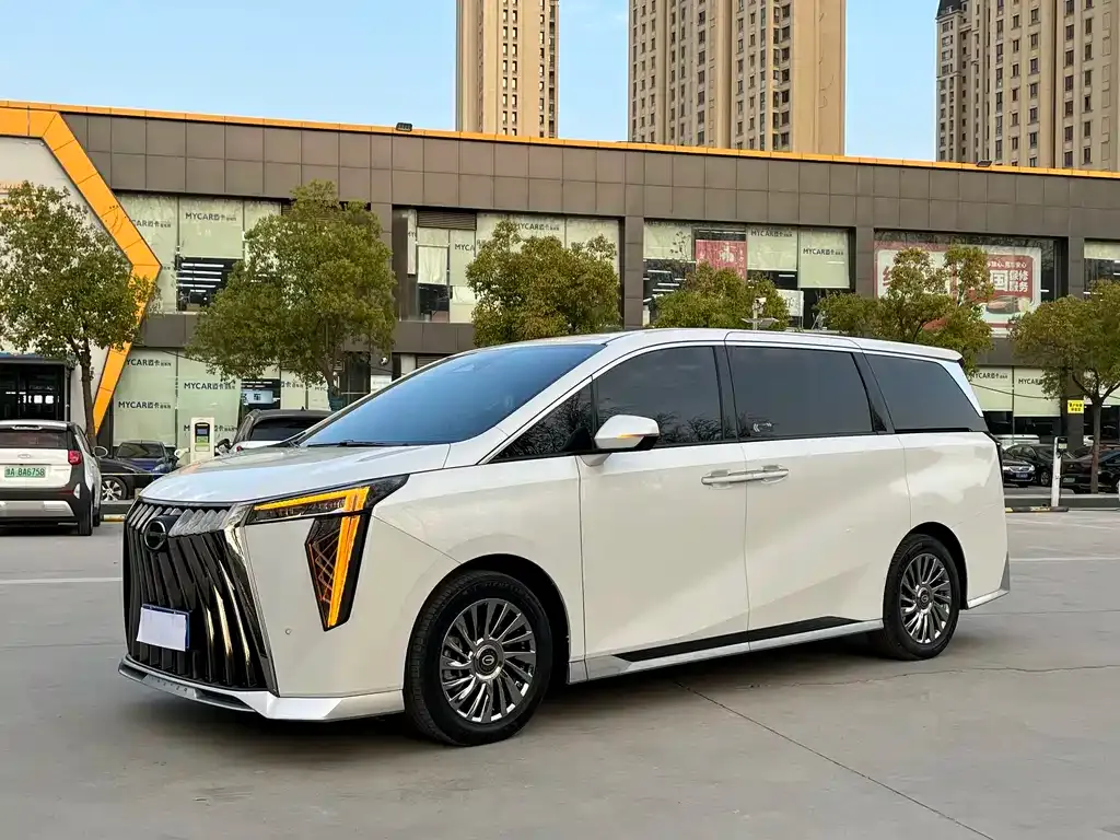 GAC Motor Trumpchi M8 — фото 6