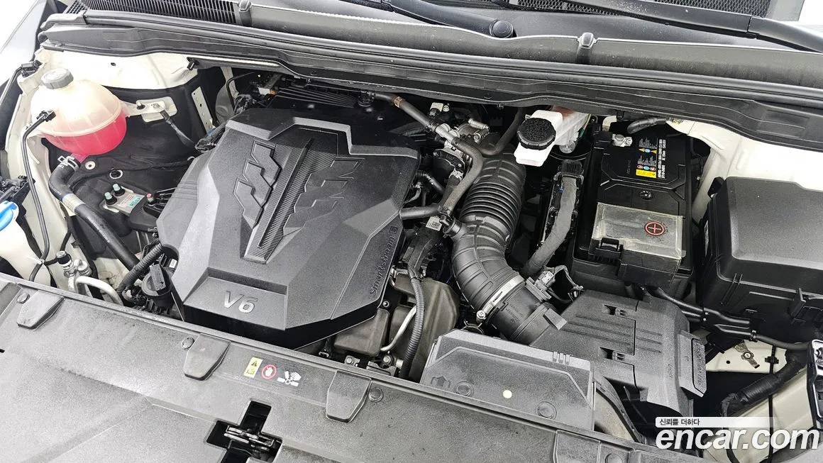 Kia Carnival — фото 10