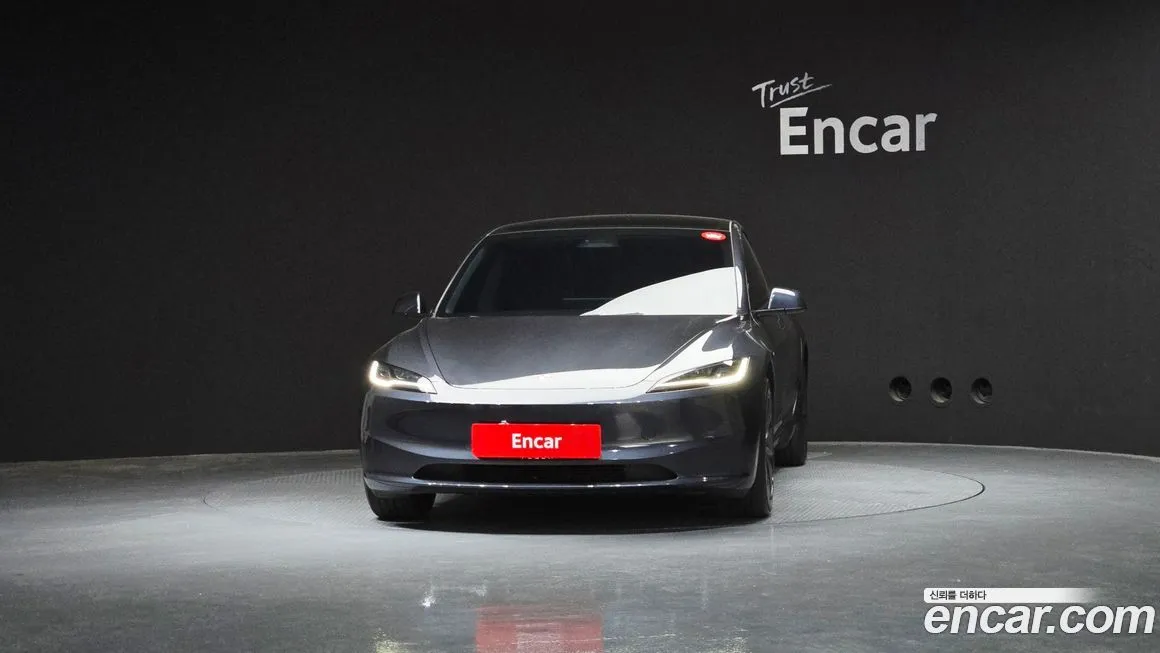 Tesla Model 3 2025 из KR, фото 5