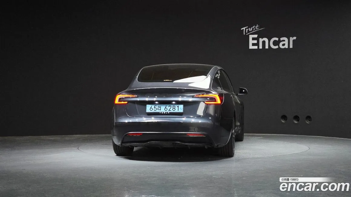 Tesla Model 3 2025 из KR, фото 2