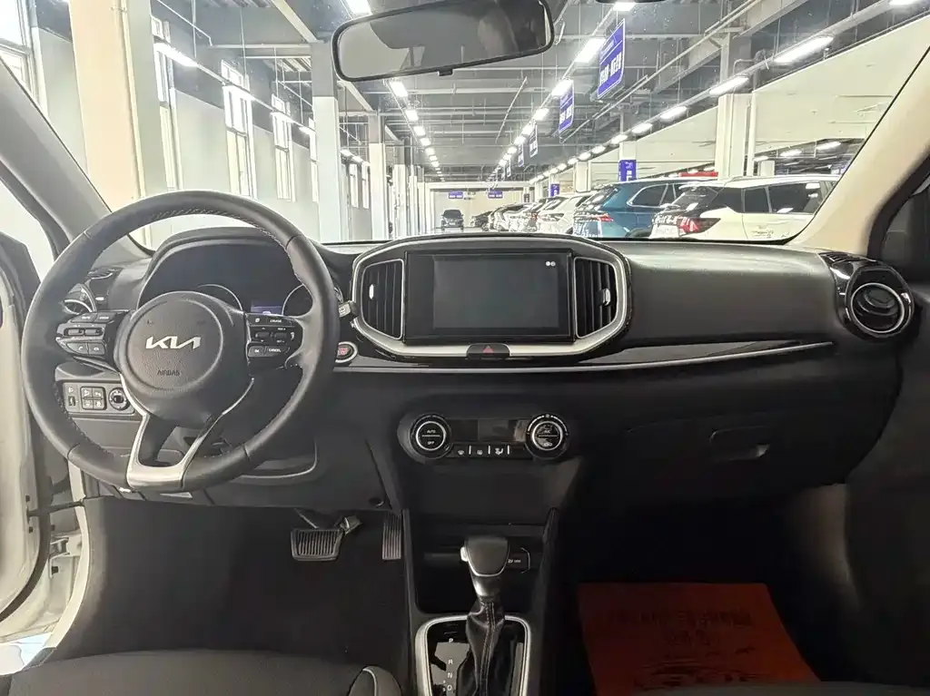 Kia KX1 2022 из CN, фото 10