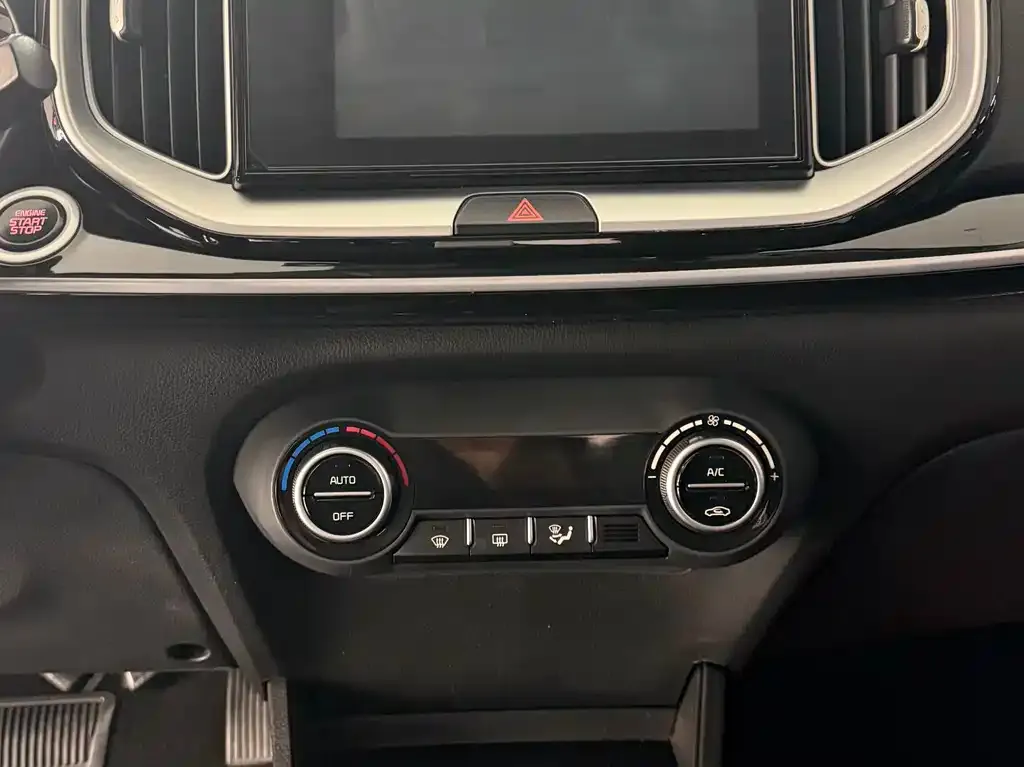 Kia KX1 2022 из CN, фото 6