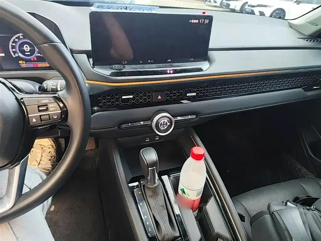 Honda Accord — фото 4