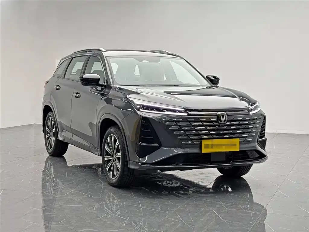Changan CS75PLUS — фото 10