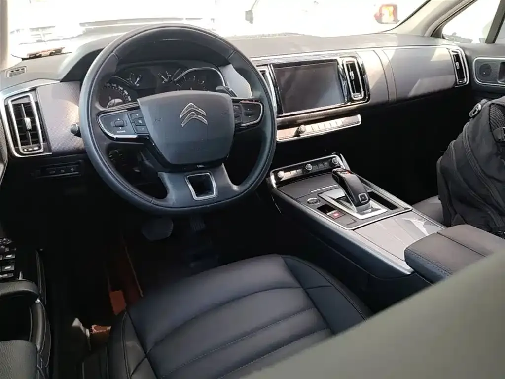 Citroen C6 2023 из CN, фото 7