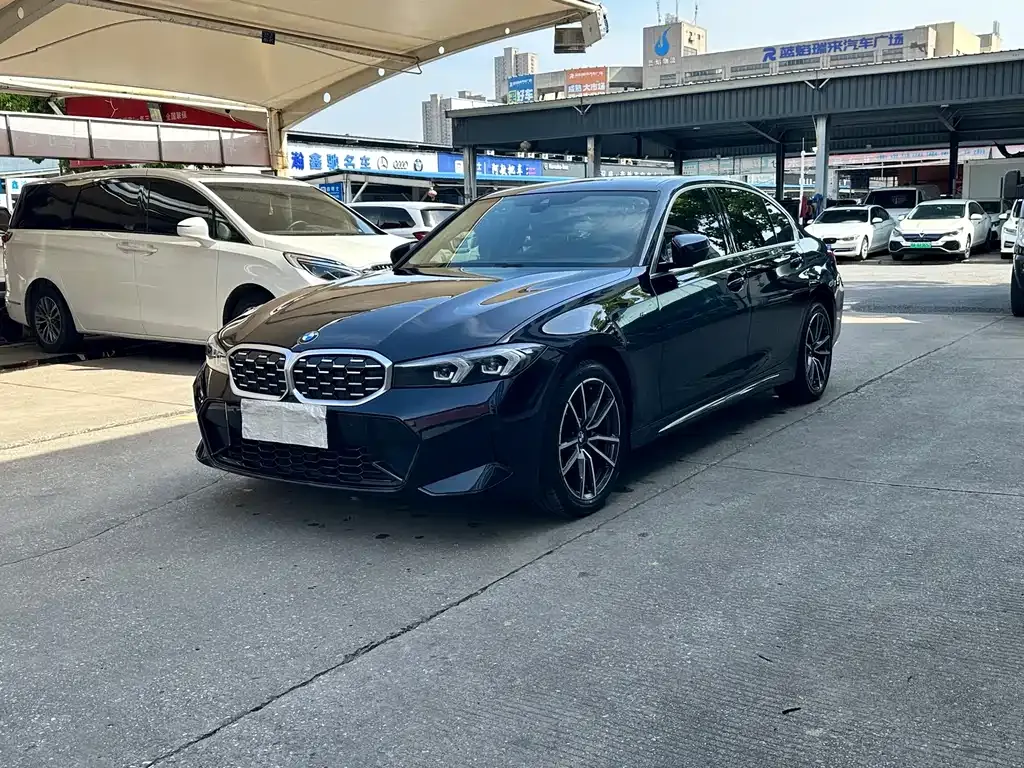BMW 3 Series — фото 1