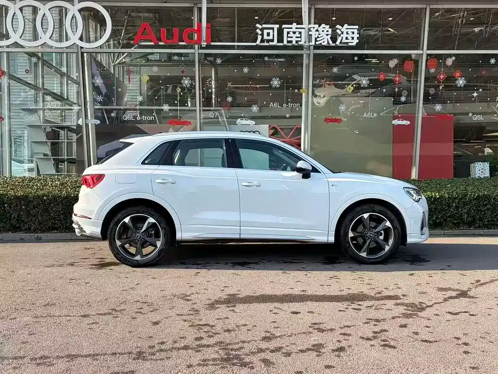 Audi Q3 — фото 5