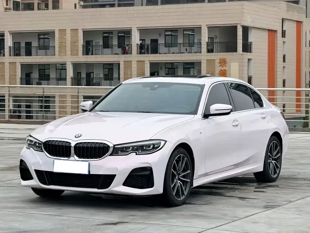 BMW 3 Series — фото 1