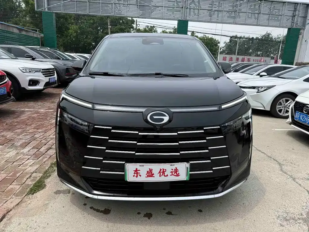GAC Motor 传祺E8 PHEV — фото 4
