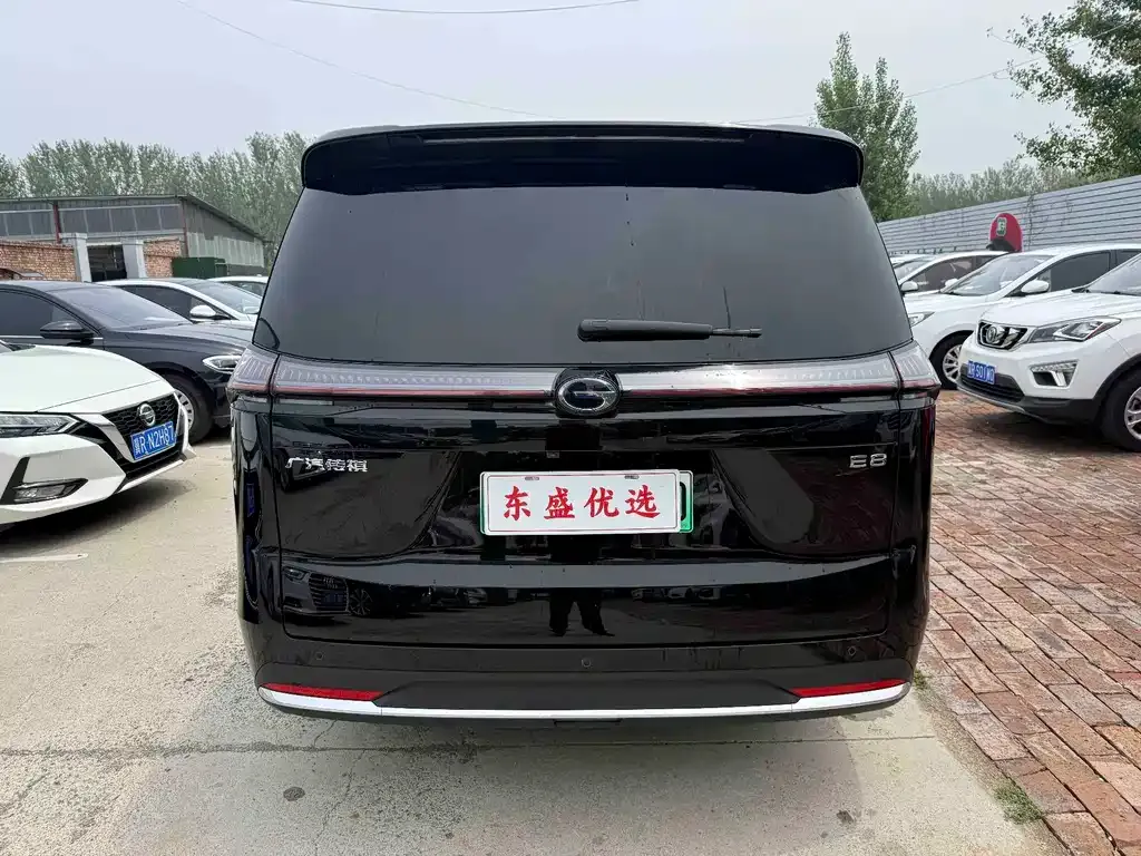GAC Motor 传祺E8 PHEV — фото 6