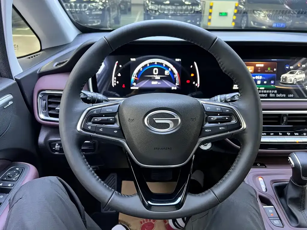GAC Motor Trumpchi M6 — фото 10