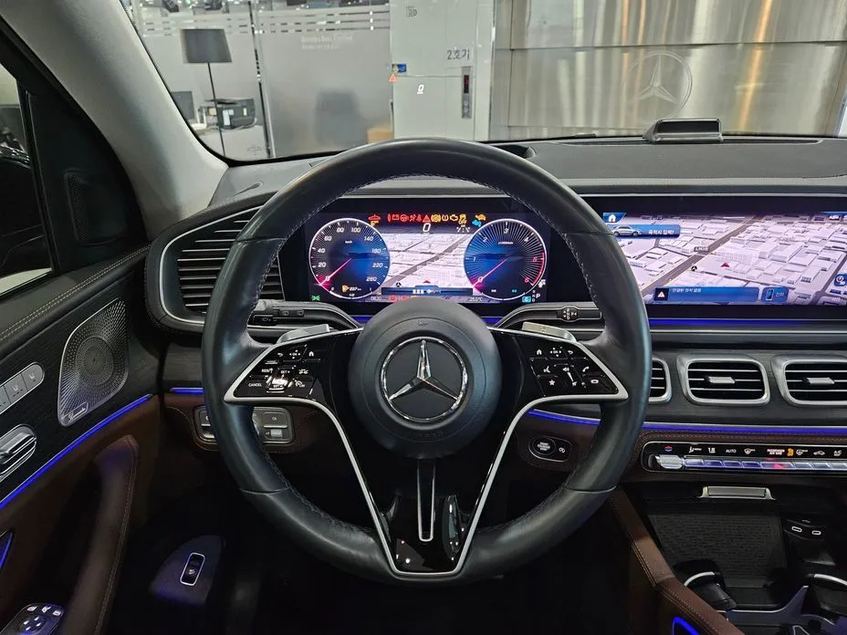 Mercedes-Benz GLE-Class — фото 8
