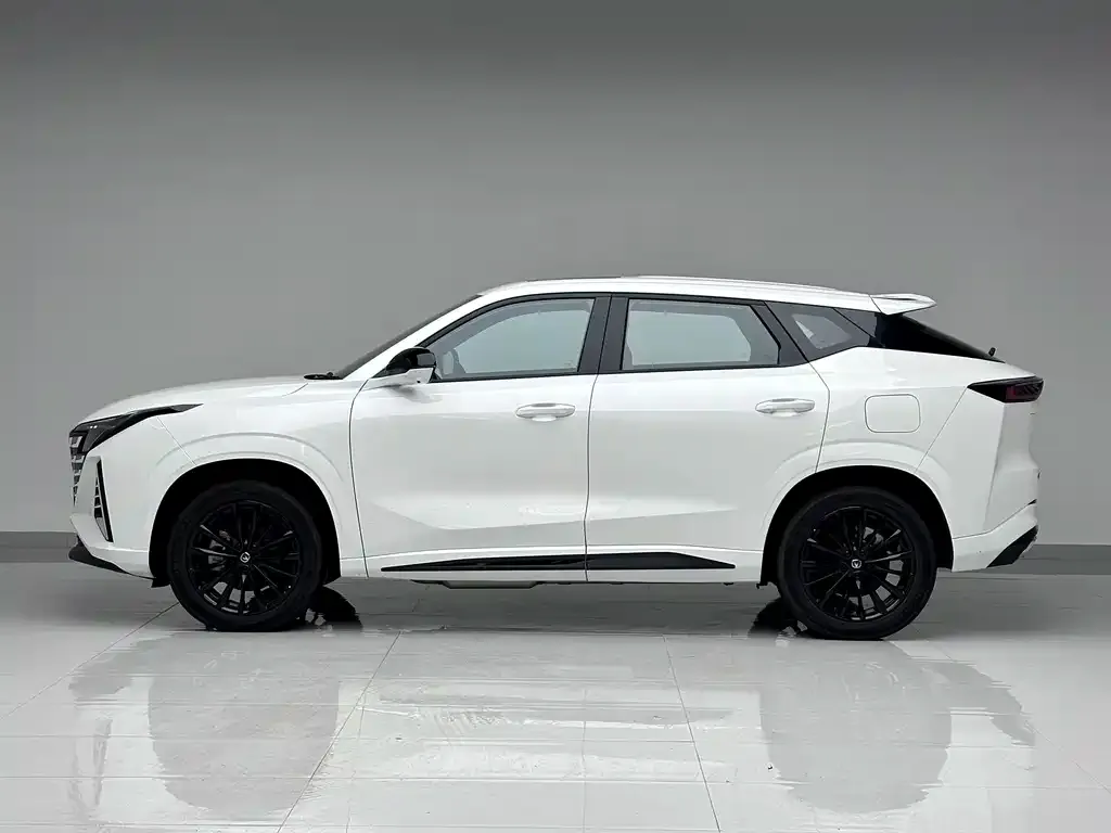 Changan UNI-Z New Energy 2026 из CN, фото 9