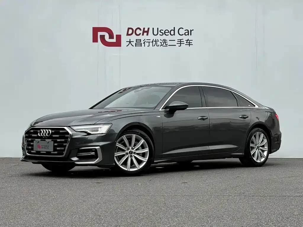 Audi A6L — фото 1