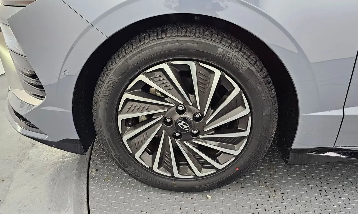 Hyundai Sonata 2024 из KR, фото 9
